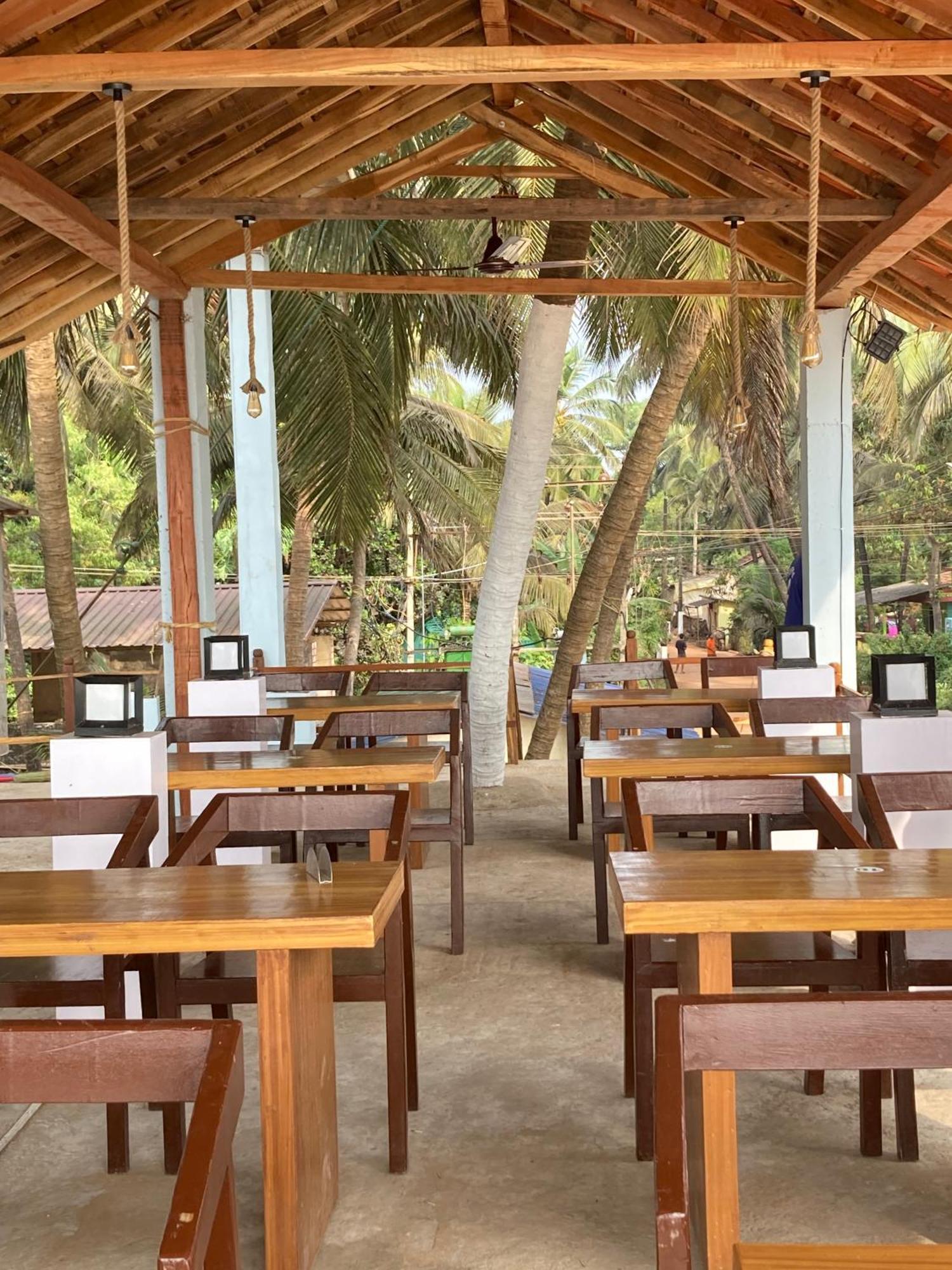 Oceanic Stay And Restaurant Gokarna Gokarna (Karnataka) Exterior foto